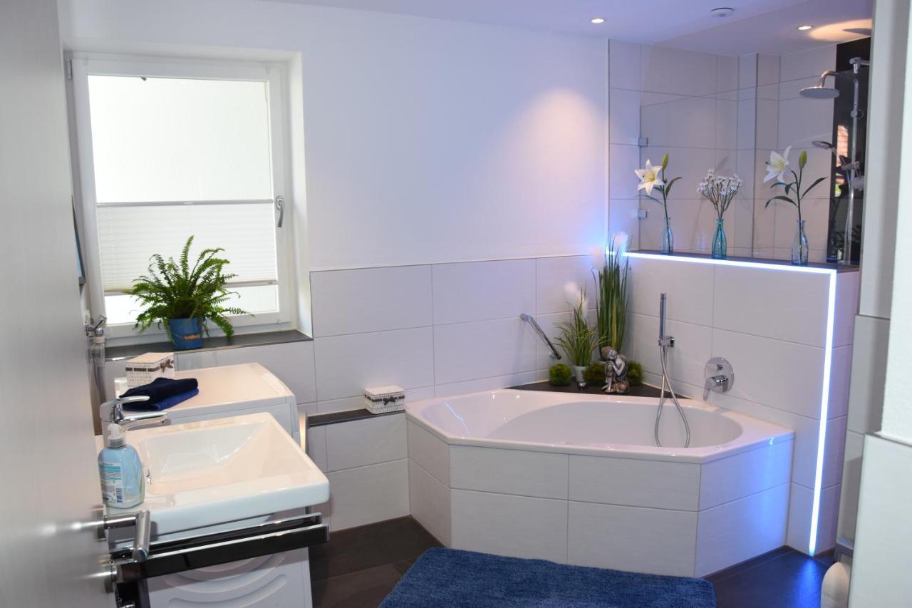 Top-Moderne Und Geraeumige Ferienwohnung Assling Екстер'єр фото