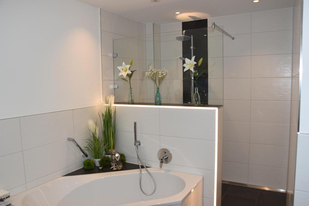 Top-Moderne Und Geraeumige Ferienwohnung Assling Екстер'єр фото